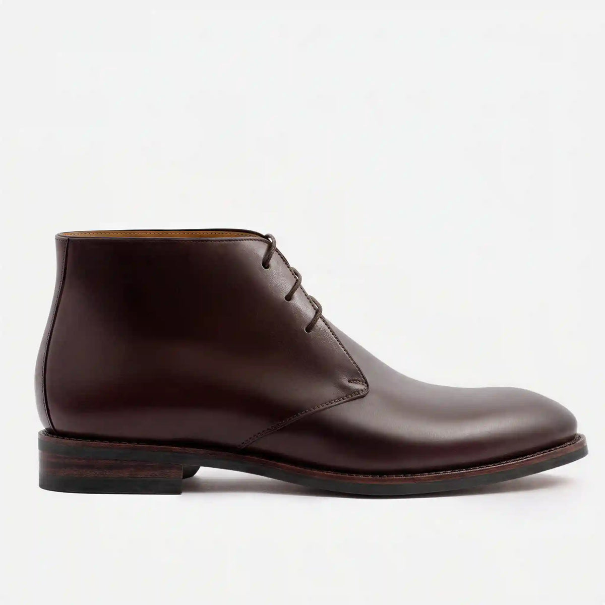 Ellis Chukka Boots - Men's