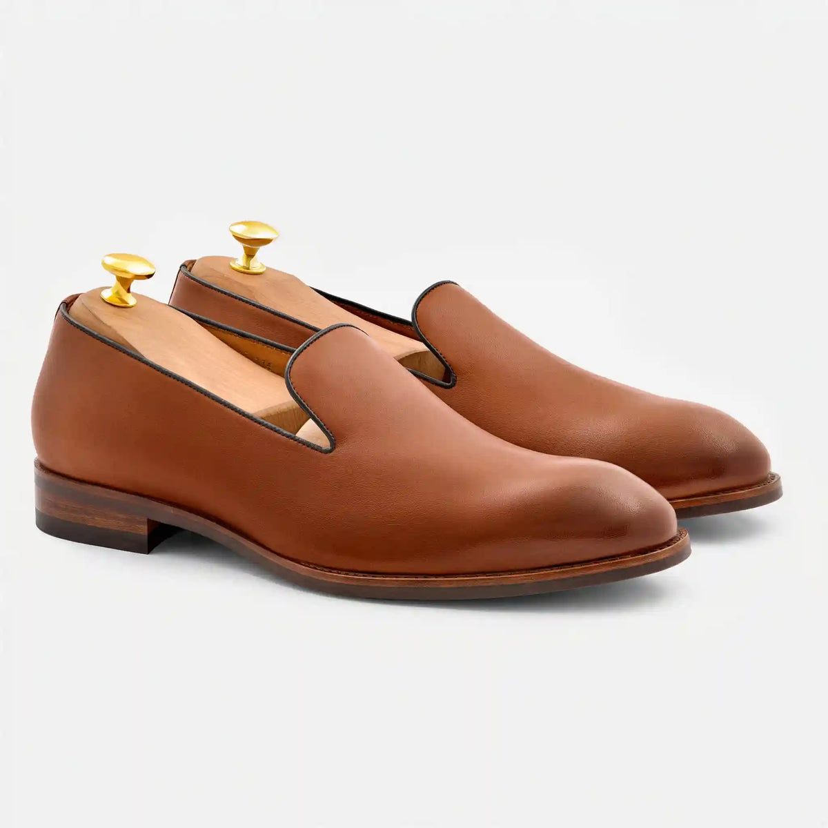 Langford Wholecut Loafers - Men's