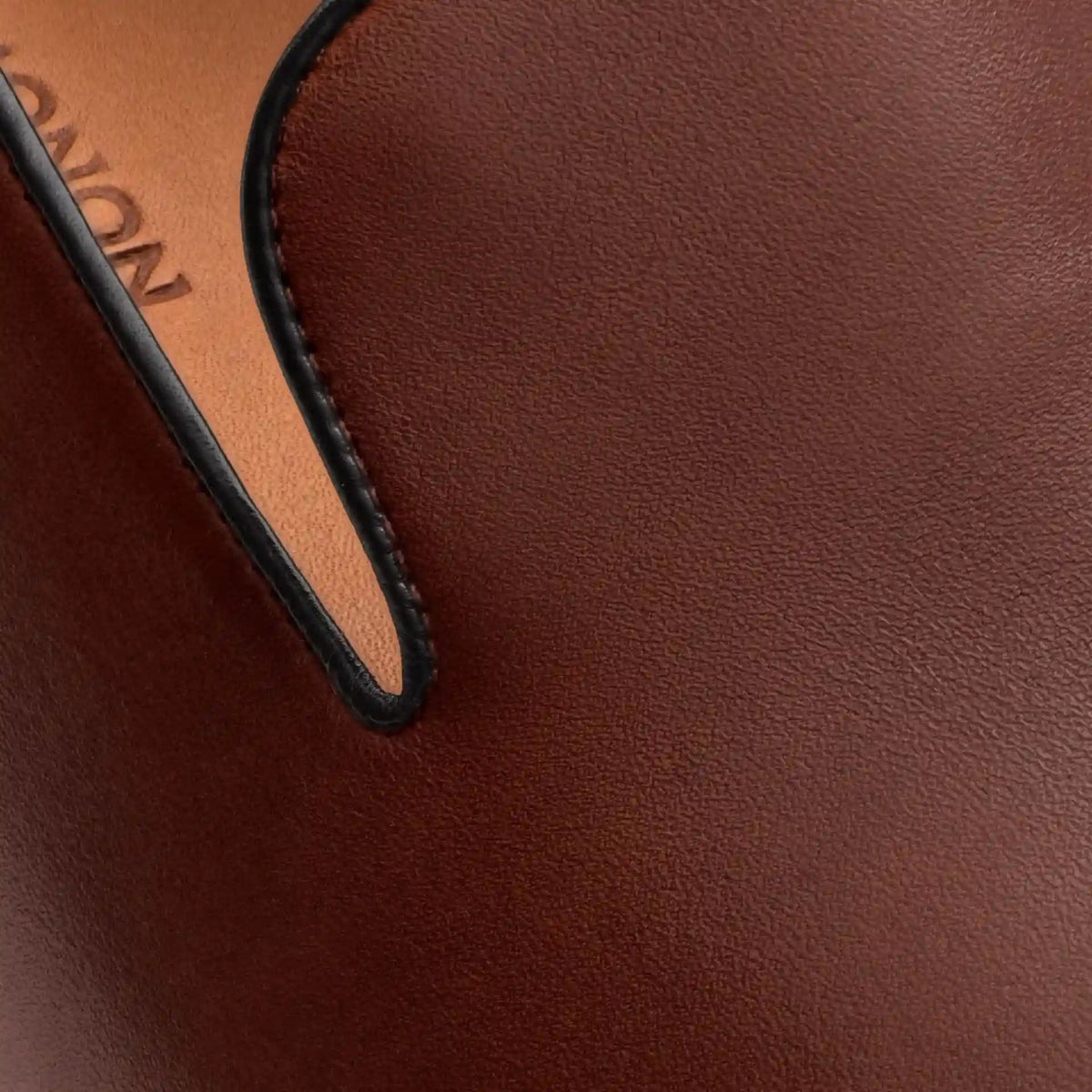 Langford Wholecut Loafers - Men's
