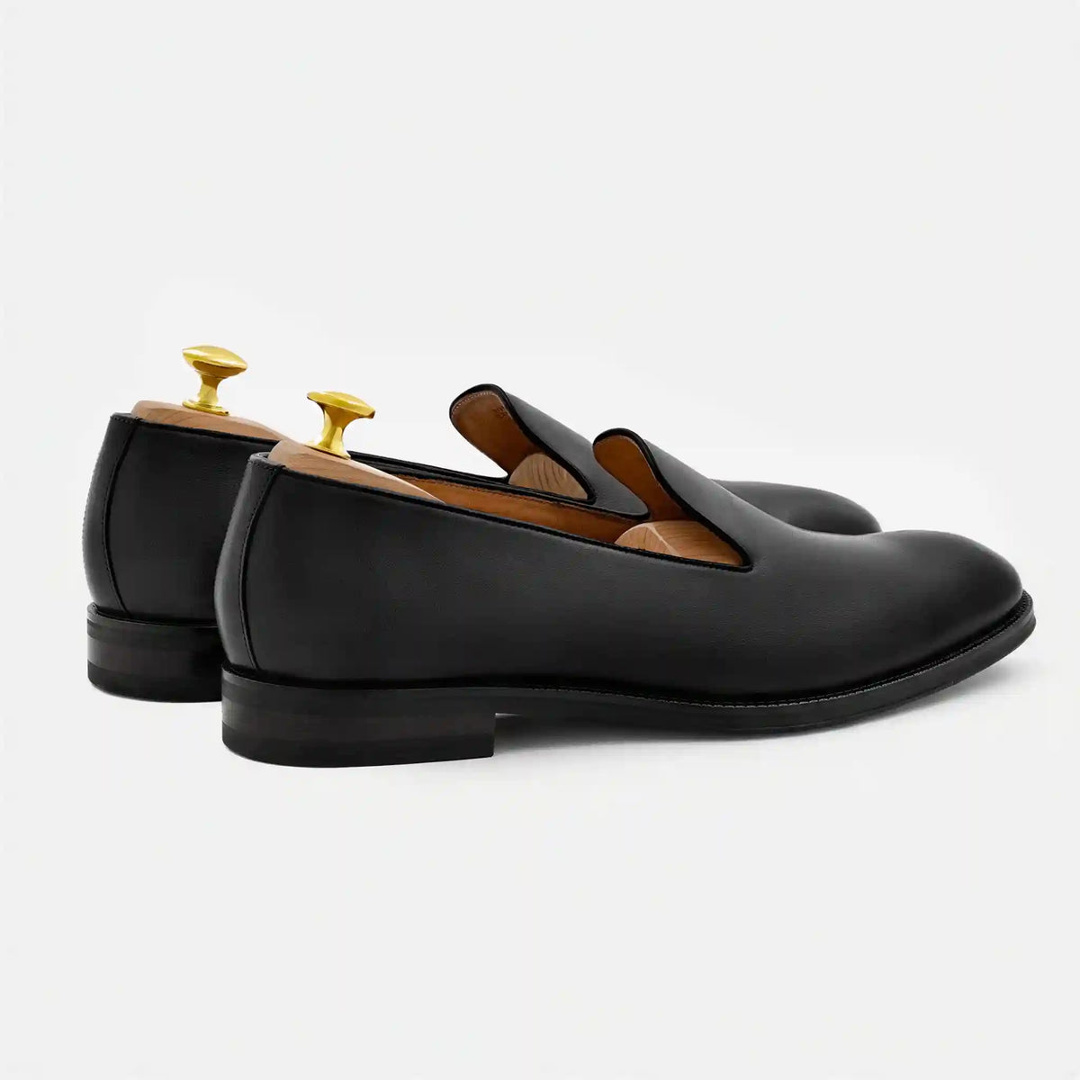 Langford Wholecut Loafers - Men's